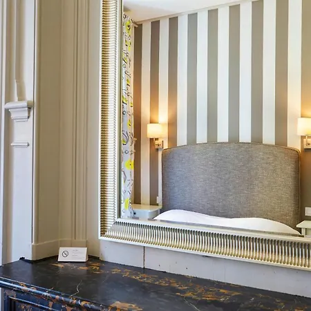 Hotel Vaubecour - Centre Ainay - Perrache 2*