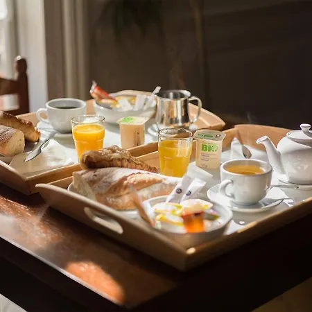 Vaubecour - Centre Ainay - Perrache Hotel 2*