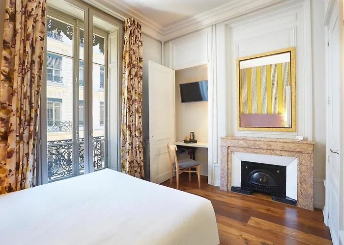 Hotel Vaubecour - Centre Ainay - Perrache 2*