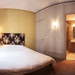 Vaubecour - Centre Ainay - Perrache Hotel 2*